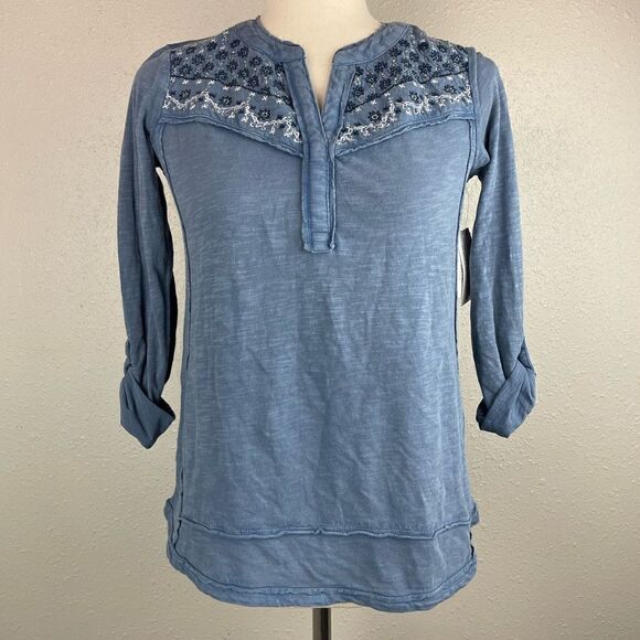 NWT Style & Co V-Neck Top Size PP - Picture 1 of 9